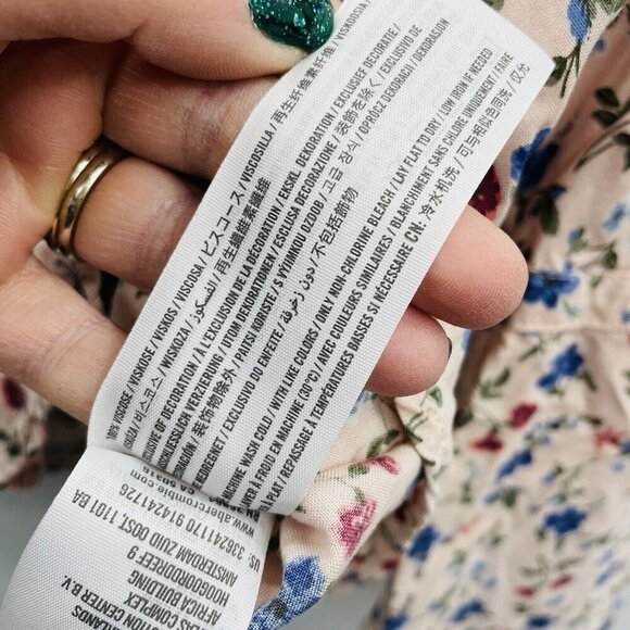 Hollister Juniors Size Small Floral Print Bell Sleeve Woven Blouse in Pink 2525 - Picture 7 of 7